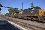 CSX 932 on M300